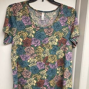LulaRoe classic top.